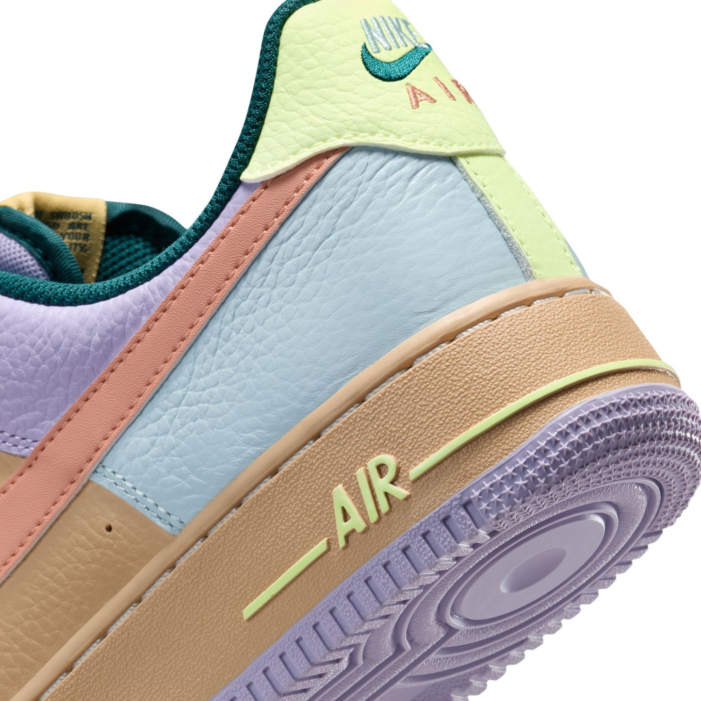 Men's Nike Air Force 1 '07 - "Easter"