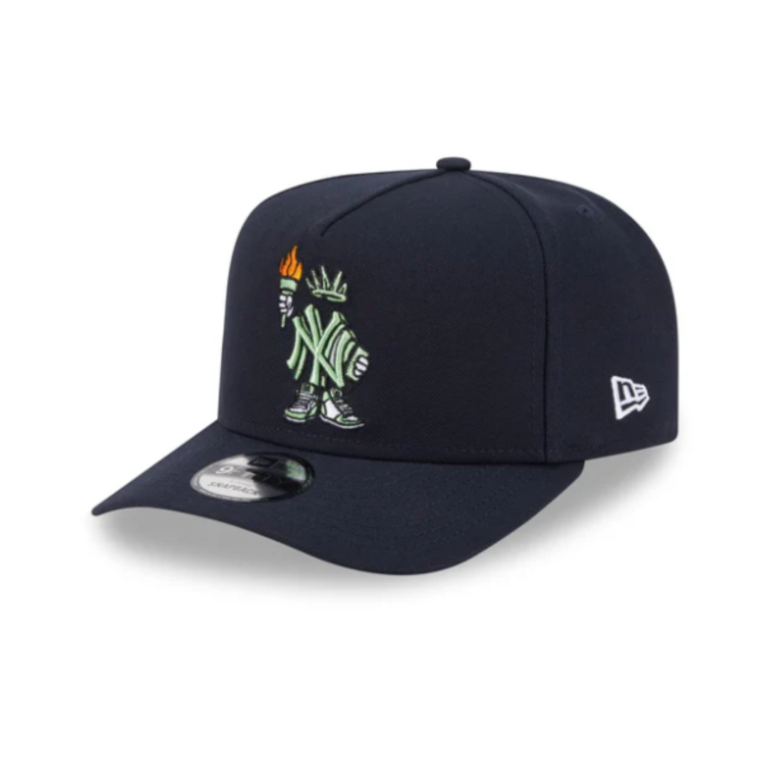 New Era 9FiftyAF New York Yankees Cartoon Statue Snapback - Navy