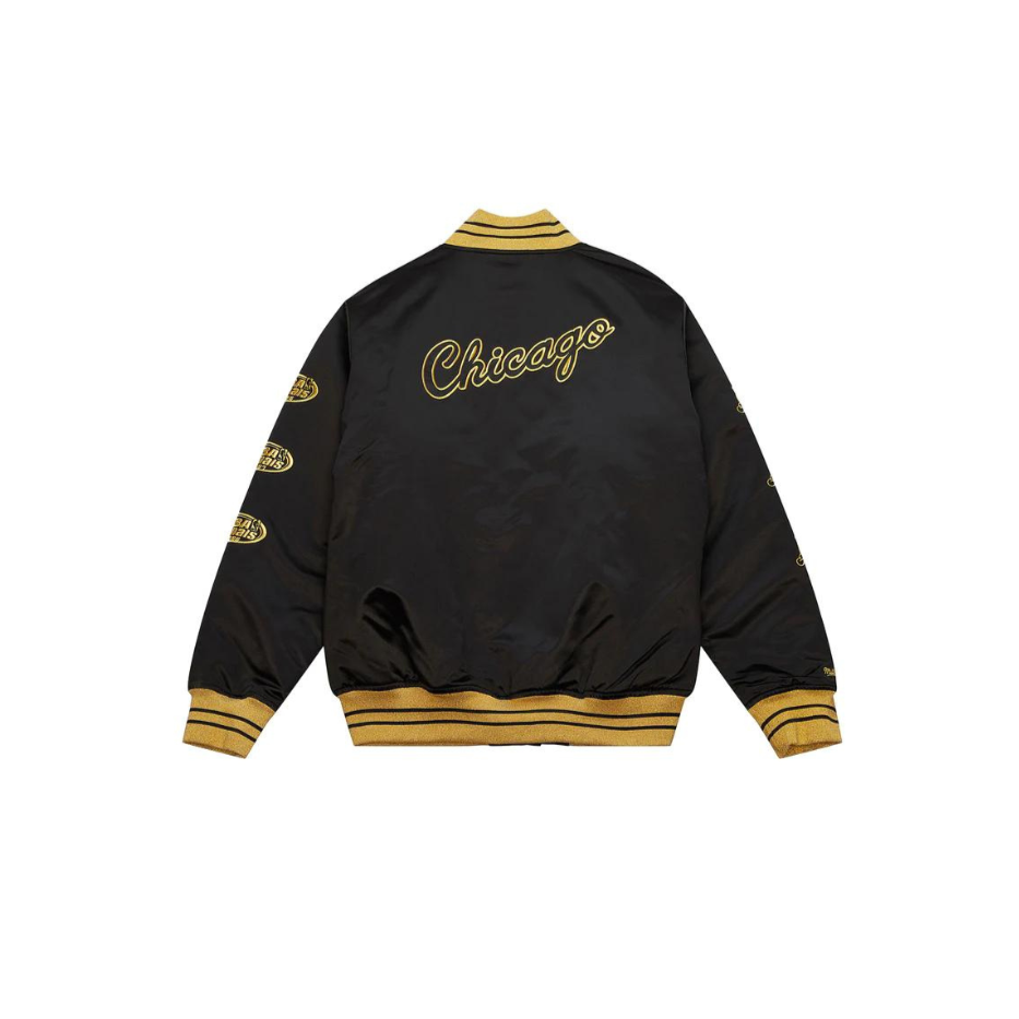 Mitchell & Ness NBA MVP Satin Bulls Jacket - Black