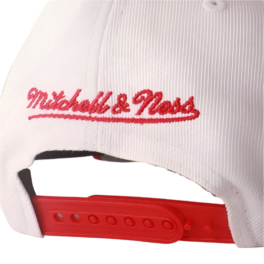 Mitchell & Ness x SolePlay NBA Two-Tone Pro Pinch Snapback - White/Red
