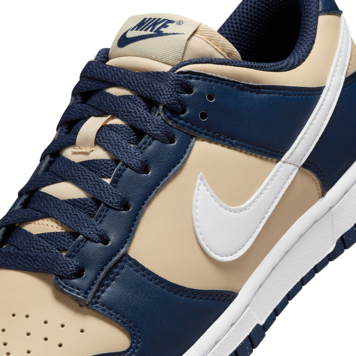 Nike dunk low Retro size 10 navy blue and gold worn twice very good quality Women main image 4