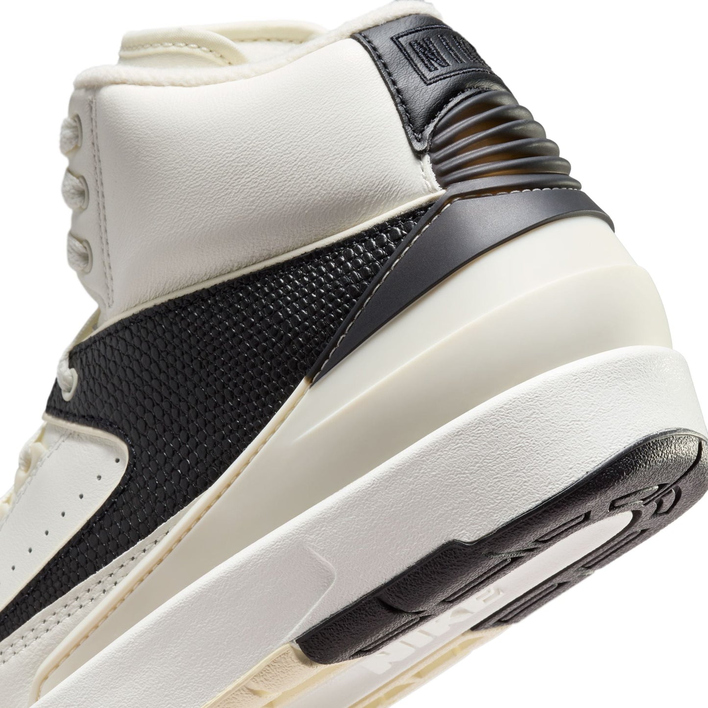 Women's Air Jordan 2 Retro - Sail/Coconut Milk