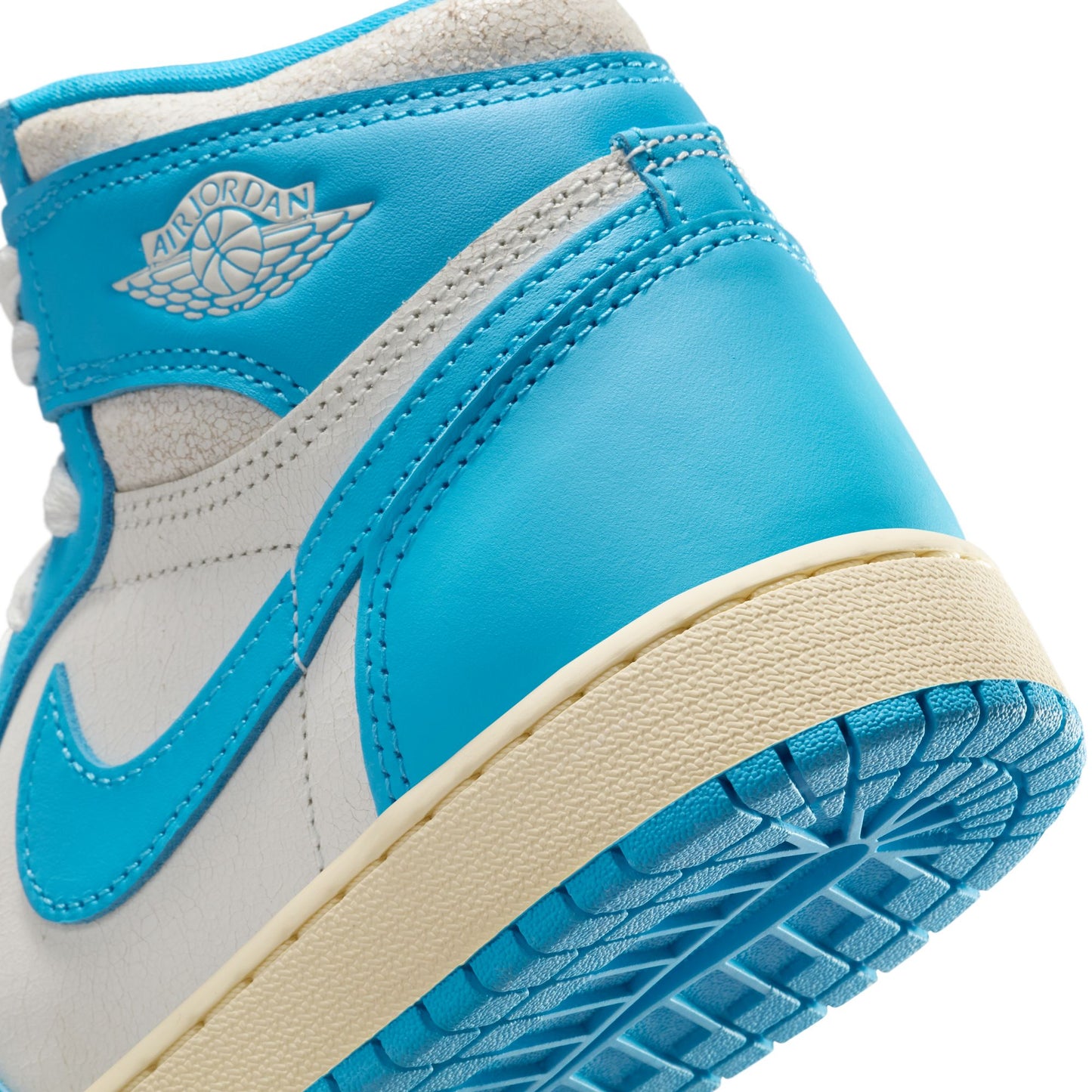 Big Kid's Air Jordan 1 High OG - "UNC Reimagined"