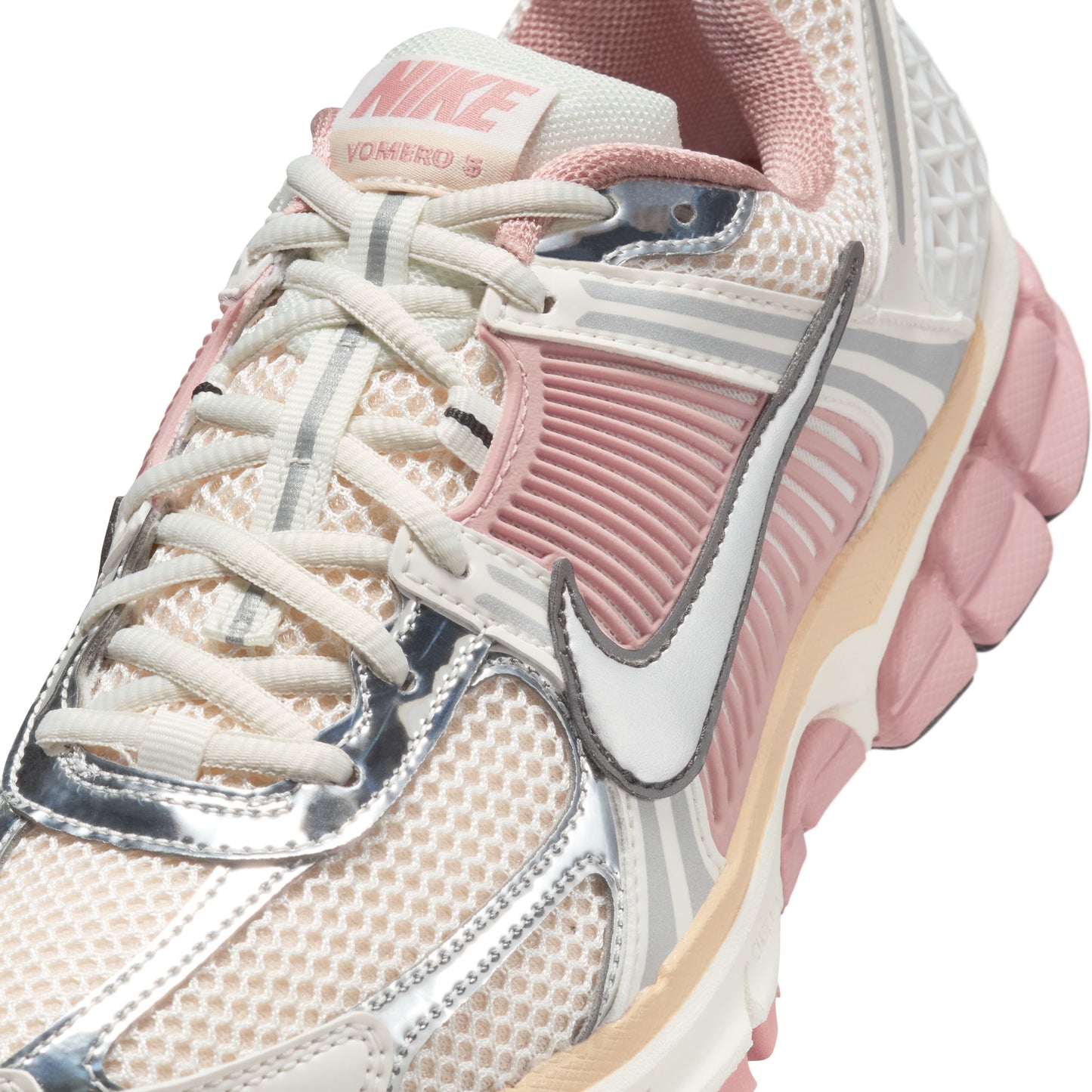 Women's Nike Zoom Vomero 5 - "Particle Pink"