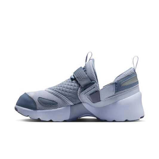 Women's Air Jordan Trunner LX - 