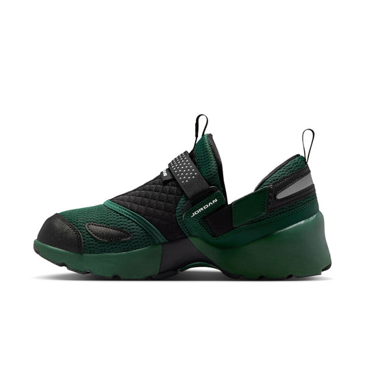 Women's Jordan Trunner LX - 