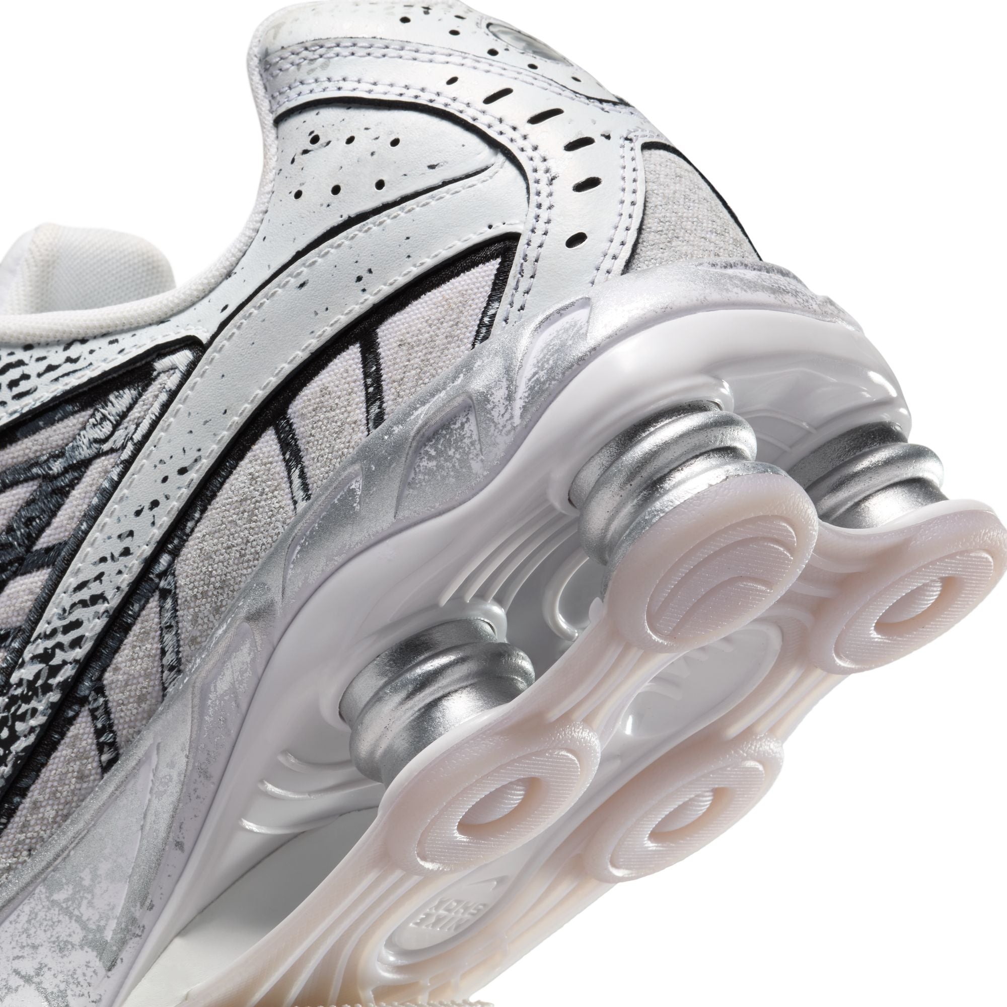 Nike Shox ride 2 ホワイト/ブラック/シルバー Nike Shox Ride 2 White Metallic Black Sneakers IB8174 100