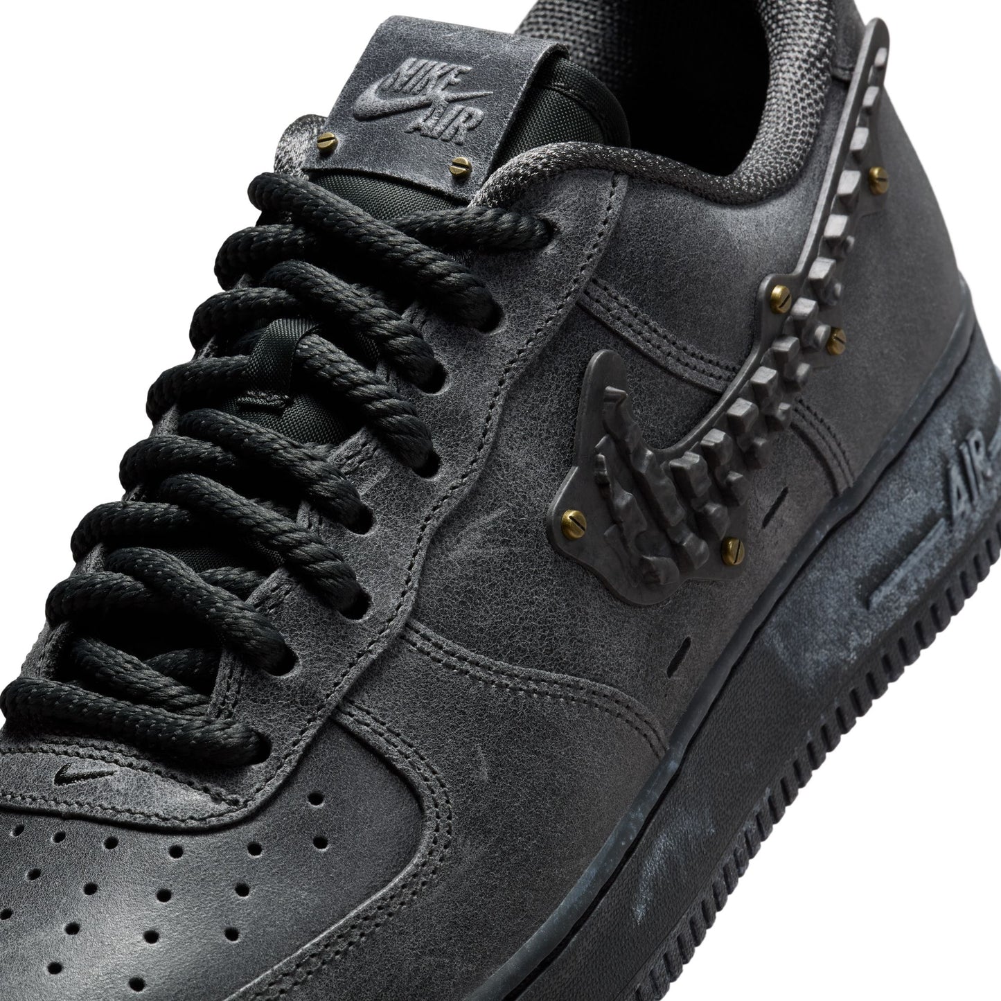 Men's Nike Air Force 1 '07 LV8 - "Metal Works"