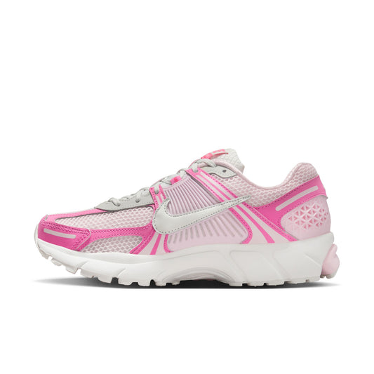 Women's Nike Zoom Vomero 5 - 