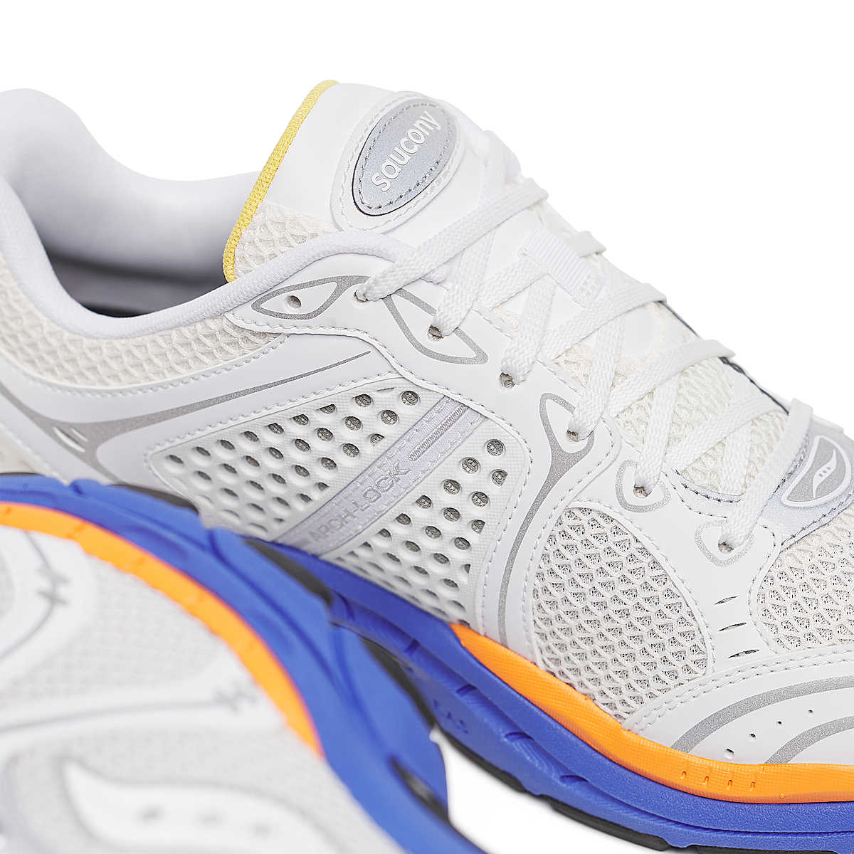 Saucony ProGrid Triumph 4 Galaxy- "White"