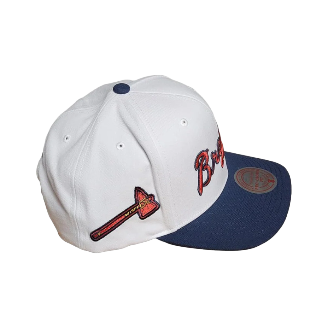 Mitchell & Ness Atlanta Braves Evergreen Pro Snapback - White/Red/Navy
