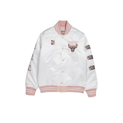 Mitchell & Ness NBA Neopolitan Satin Bulls Jacket - White