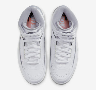 Air Jordan Retro 2 - WHITE/CEMENT GREY-SAIL-BLACK