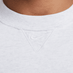 Nike Solo Swoosh