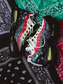 <p>“Paisley”</p>