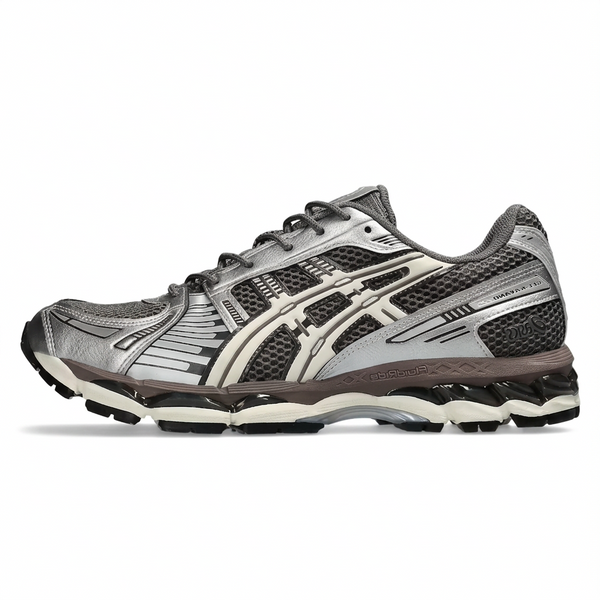 Square Asics product photo with white background
