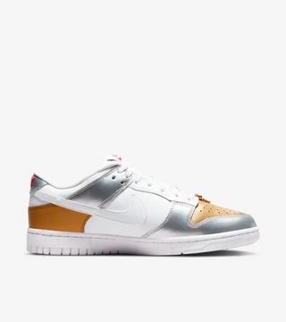 Women's Dunk Low Heirloom -